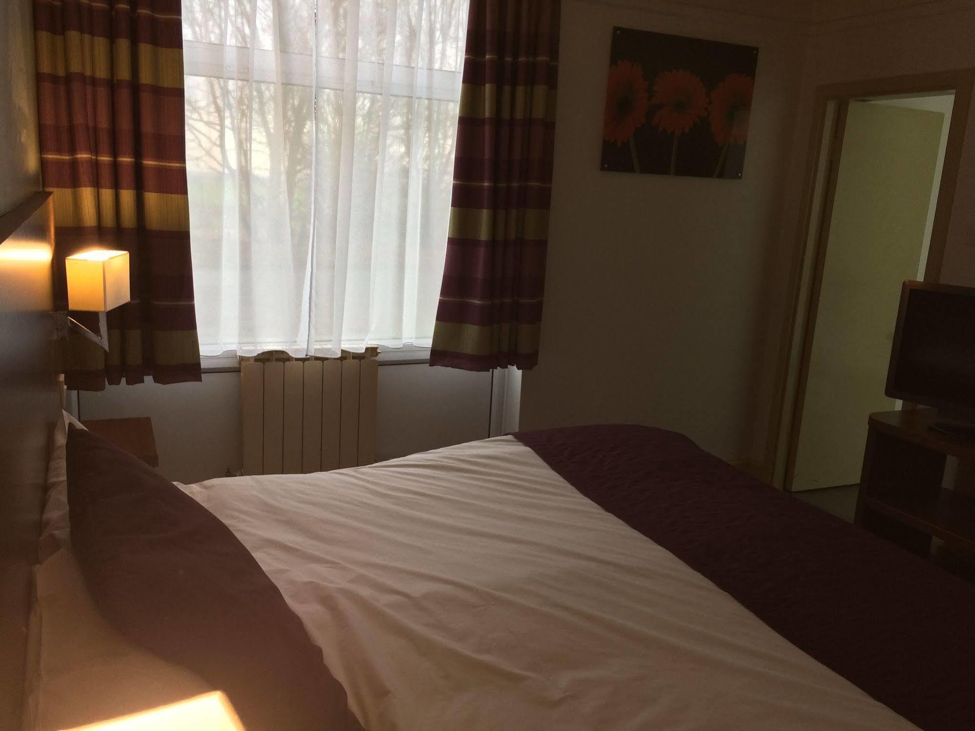 Yorkshire Gateway Hotel South Milford Екстер'єр фото